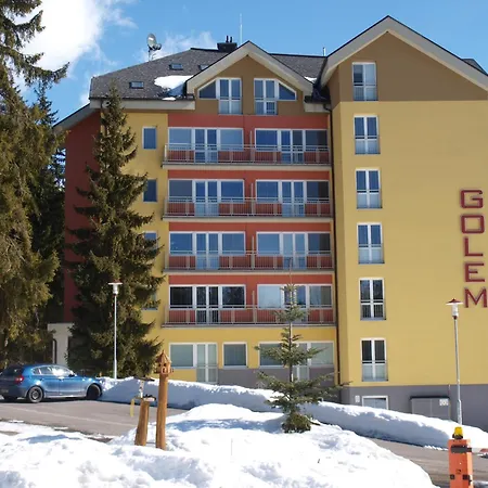 Apartman Golem